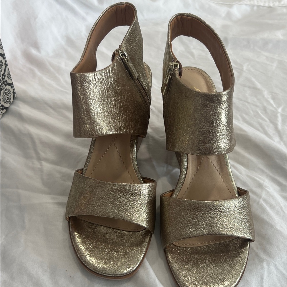 Isolá Ravenna sandals women’s-NEW-7.5 - Picture 3 of 3